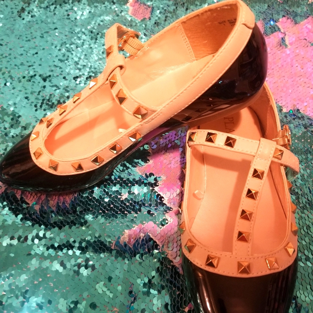 Girls Look Alike Valentino arockstud shoes